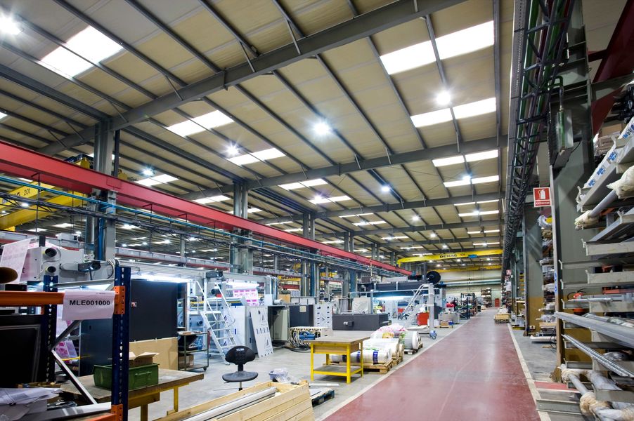 Construcción nave industrial con Estructuras Metálicas Comexi